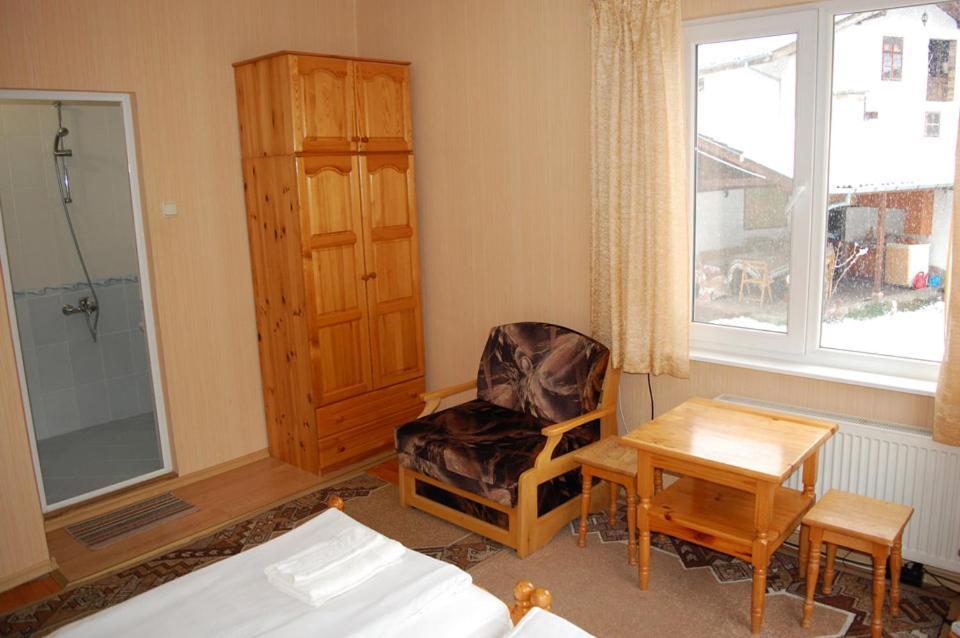 Borova House Hotel Trjavna Kültér fotó