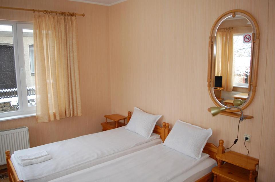 Borova House Hotel Trjavna Kültér fotó